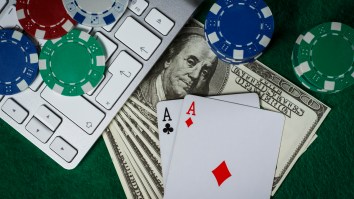 Here’s How To Bring Vegas Into Your Living Room And Make Money In Your Underwear This Weekend