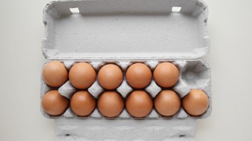 There’s A Fiery Debate On Twitter As To The Proper Method Of Removing Eggs From The Carton