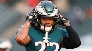 Eagles Fans Tracked Down Sidney Jones’ Phone After He Lost It At The Super Bowl Parade