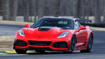2019 Chevrolet Corvette ZR1 Sets New Lap Record At VIR, Hits 60 MPH In Just 2.85 Seconds
