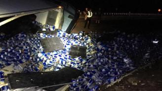 A Semi-Truck Overturned And Spilled 60,000 Pounds Of Busch Beer And The Photos Are Devastating