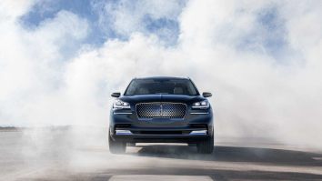 New Lincoln Aviator Is The Tech-Heavy Hybrid Luxury SUV That Uses Your Smartphone As A Key