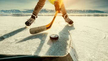 40 Players Set World Record For World’s Longest Hockey Game, Playing Nearly 24/7 For 11 Straight Days