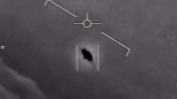‘What The F*ck Is That Thing?’: Video Released Of U.S. Navy Pilots Encountering A UFO In 2015