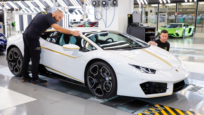 Pope Francis Auctioning Custom Lamborghini Huracan