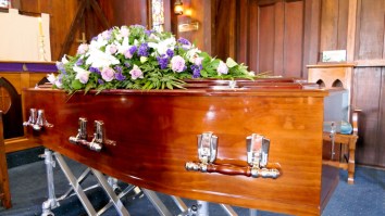 Drunken Departed: Indiana Funeral Home Gets Liquor License