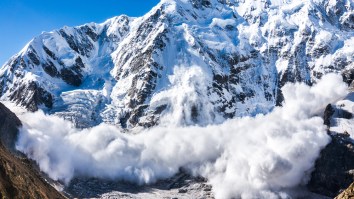 Here’s How To Survive If You’re Ever Caught In An Avalanche