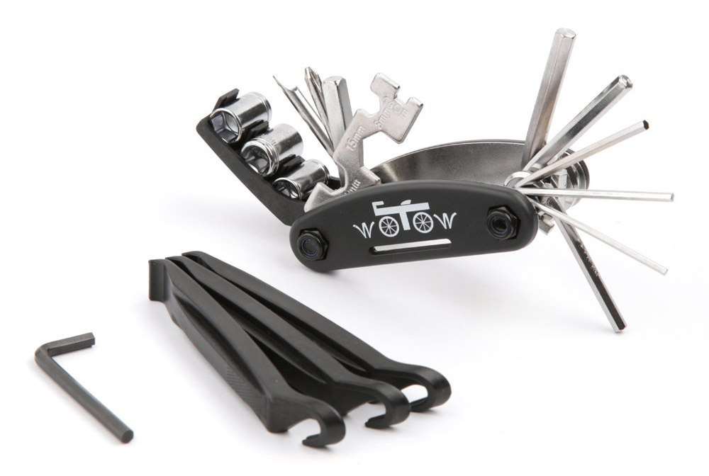 cleaning rusty bike chain