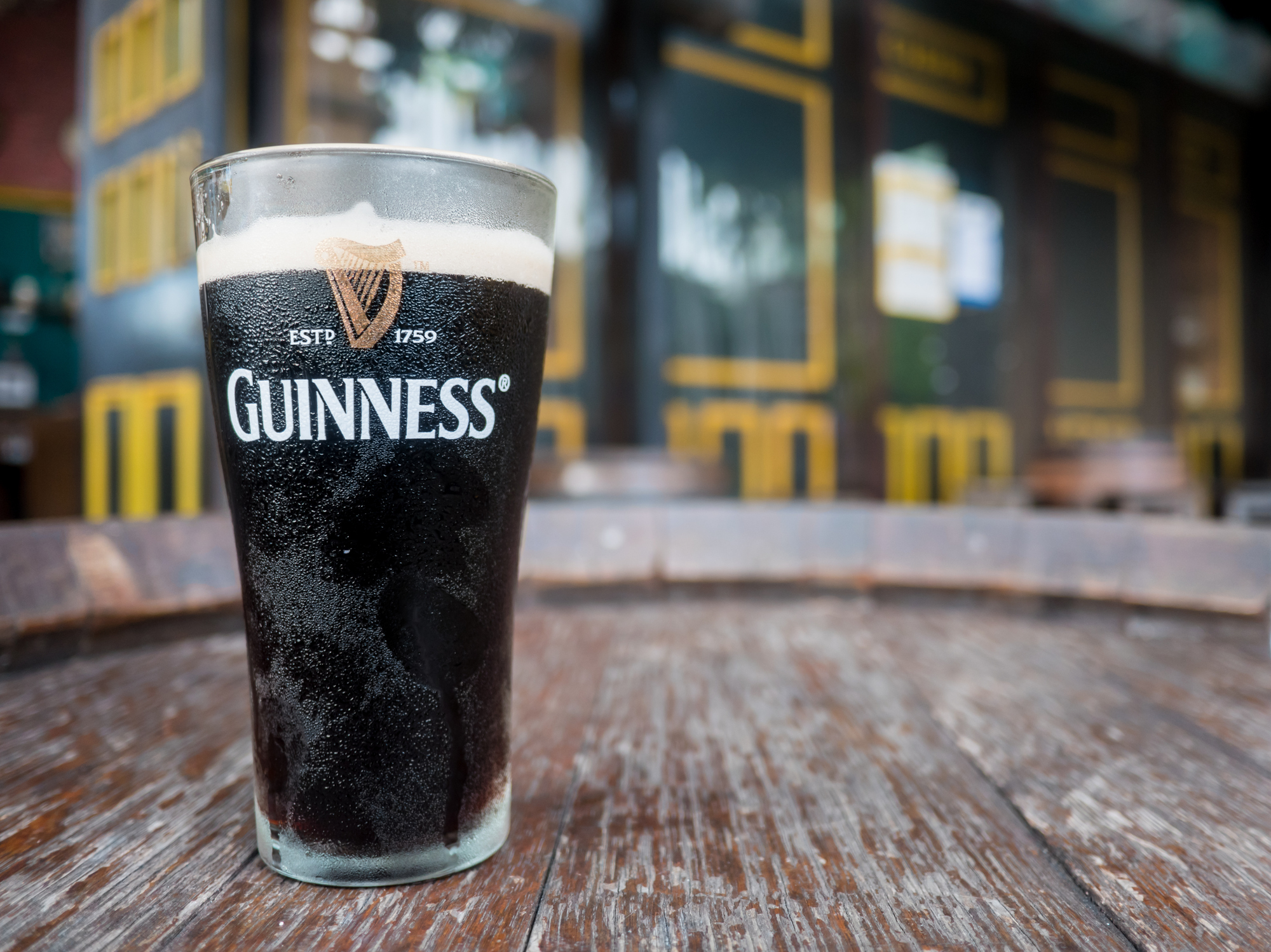 Scientists claim perfect Guinness comes poured in cocktail glass