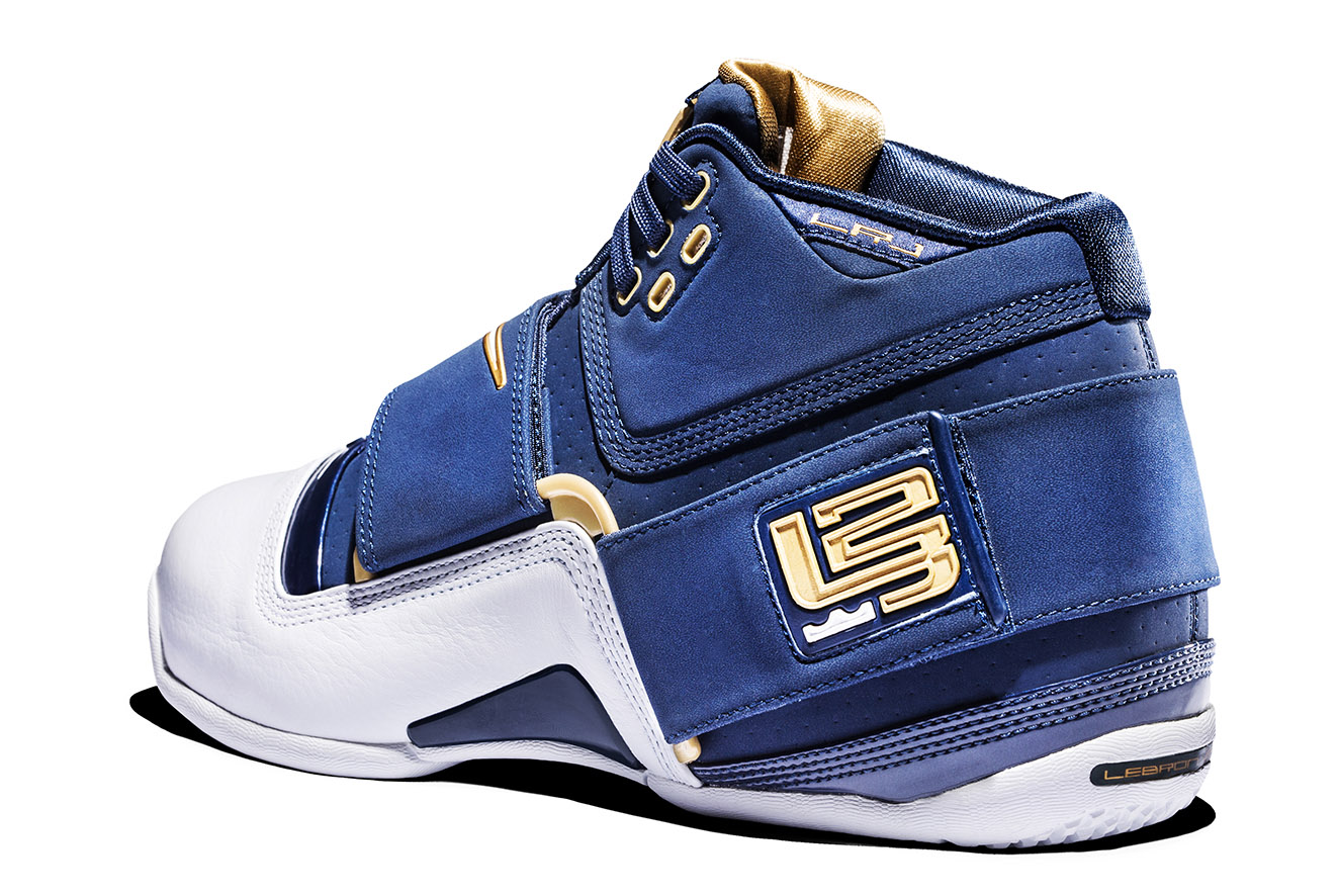 Nike LeBron '25 Straight' Soldier 