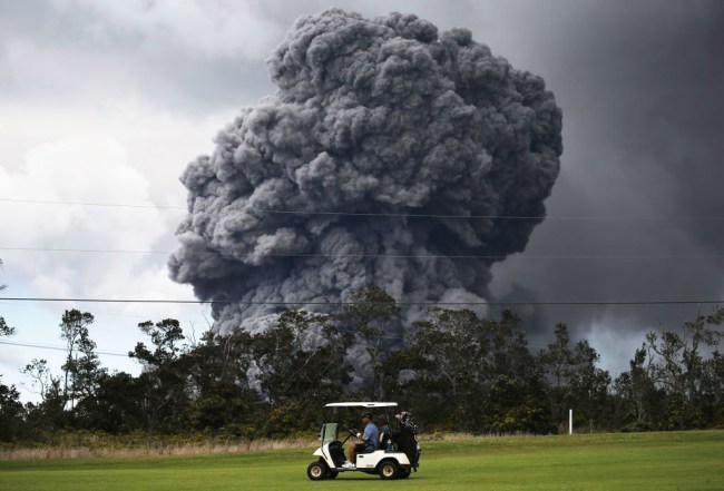 Photos Golfing Hawaii Kilauea Volcano Erupts