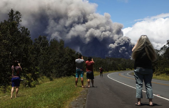 Photos Golfing Hawaii Kilauea Volcano Erupts