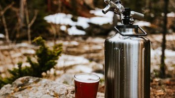 TrailKeg Gallon Growler Will Keep Your Beer Frigid Even When It’s Hot As Hell Out