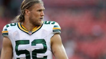 Packers’ LB Clay Matthews Is Shaken Up After Taking Line Drive To The Face At Charity Softball Game