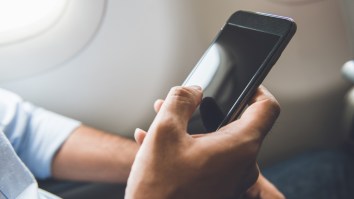 PSA: You Can Apparently Get Kicked Off A Flight For Not Putting Your Phone In Airplane Mode