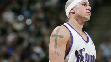 Former NBA Guard Mike Bibby Is Absolutely Shredded Now At 40 Years Old