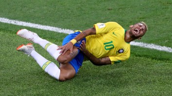 A Mexican Soccer Team Held A ‘Neymar Challenge’ Halftime Contest With Fans Faking Injury Across The Field