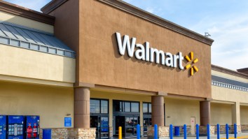 Walmart Chooses New Store Card Partner; Slack Buys Hipchat; Amazon’s Earnings
