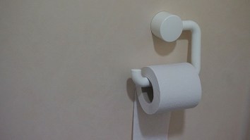 Woman’s Tinder Profile Pic Ignites Fierce Debate On How To Hang Toilet Paper Correctly