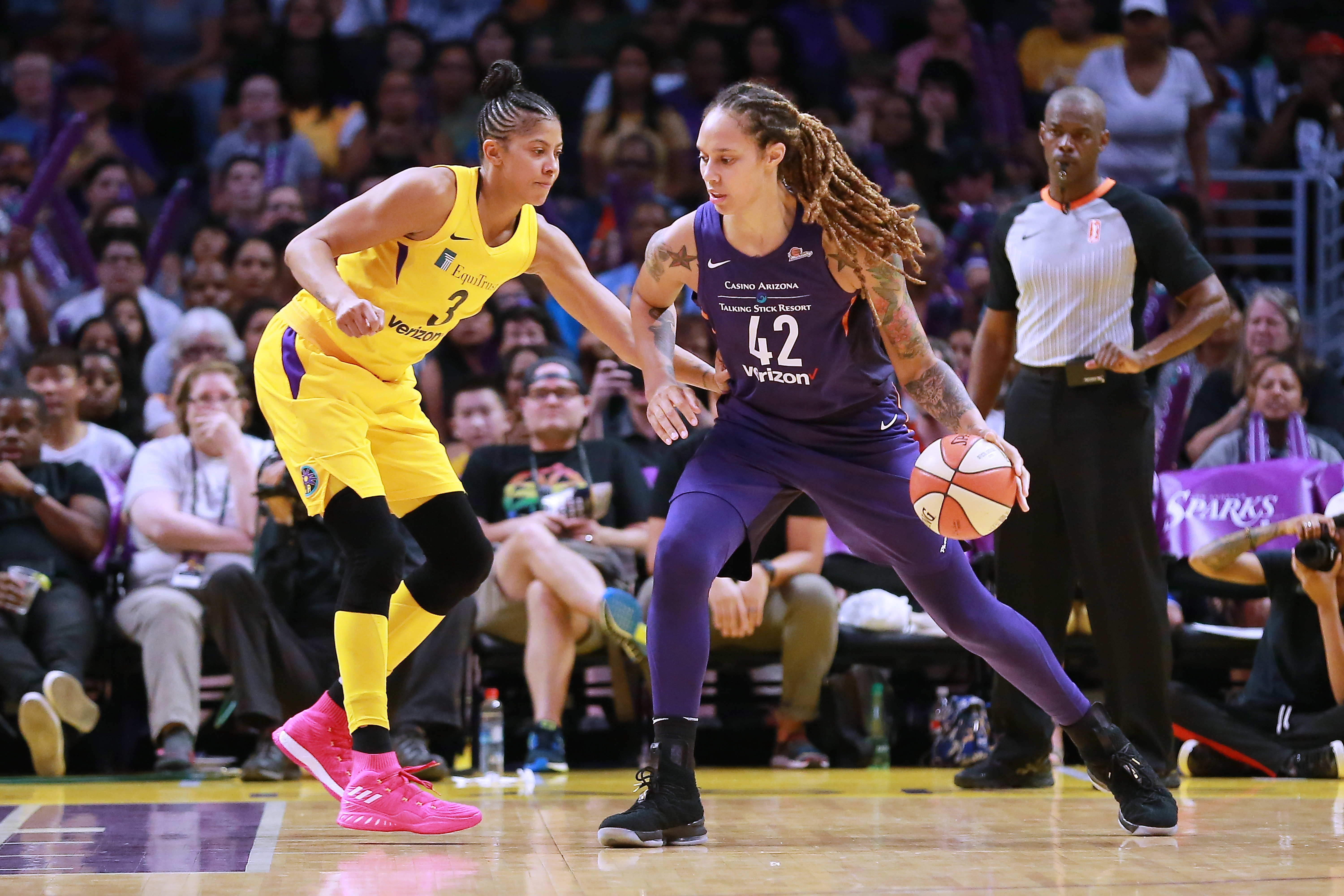 WNBA: Candace Parker supplies double-double as Los Angeles Sparks