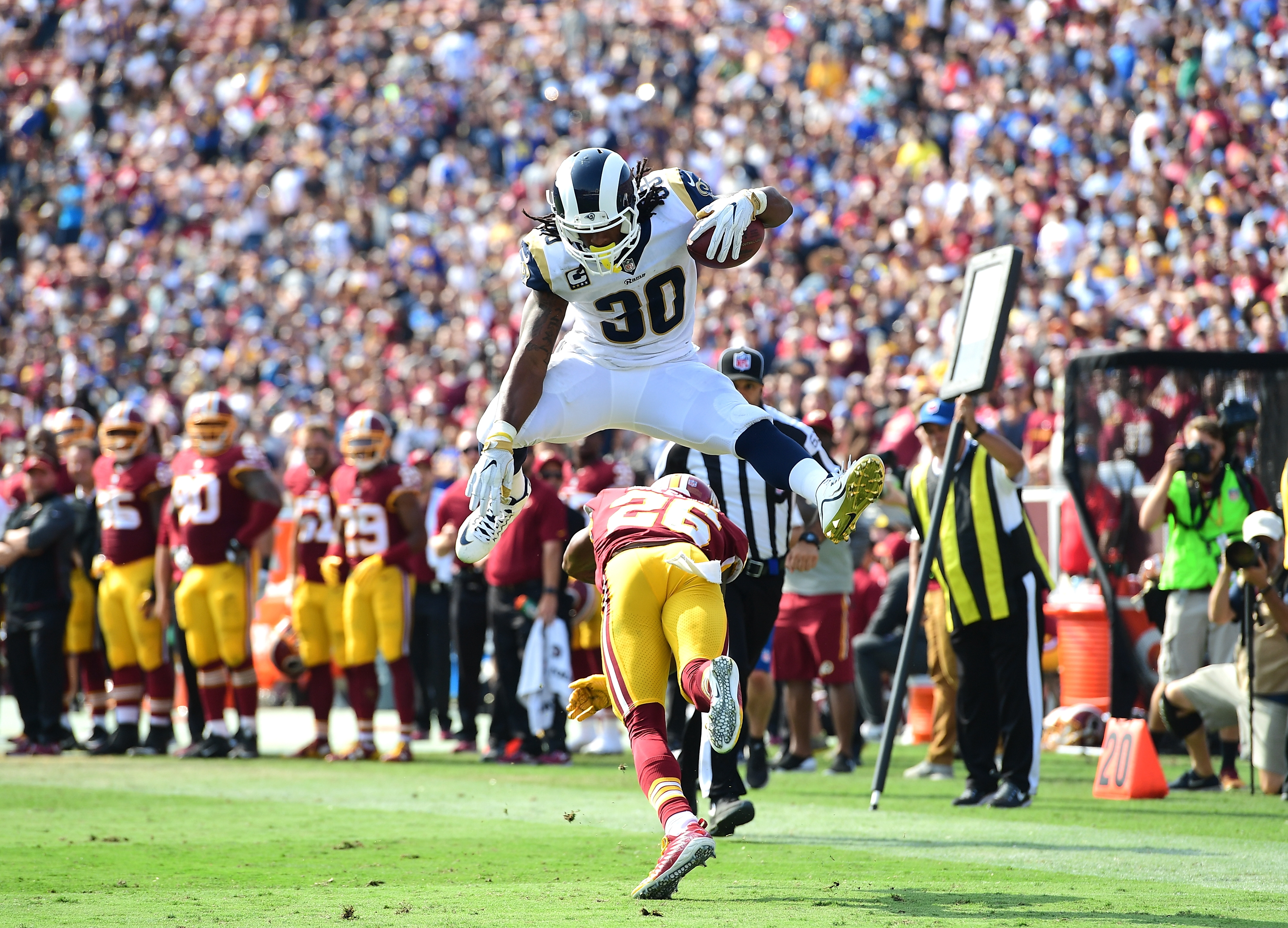 RB Todd Gurley Signs With The Atlanta Falcons