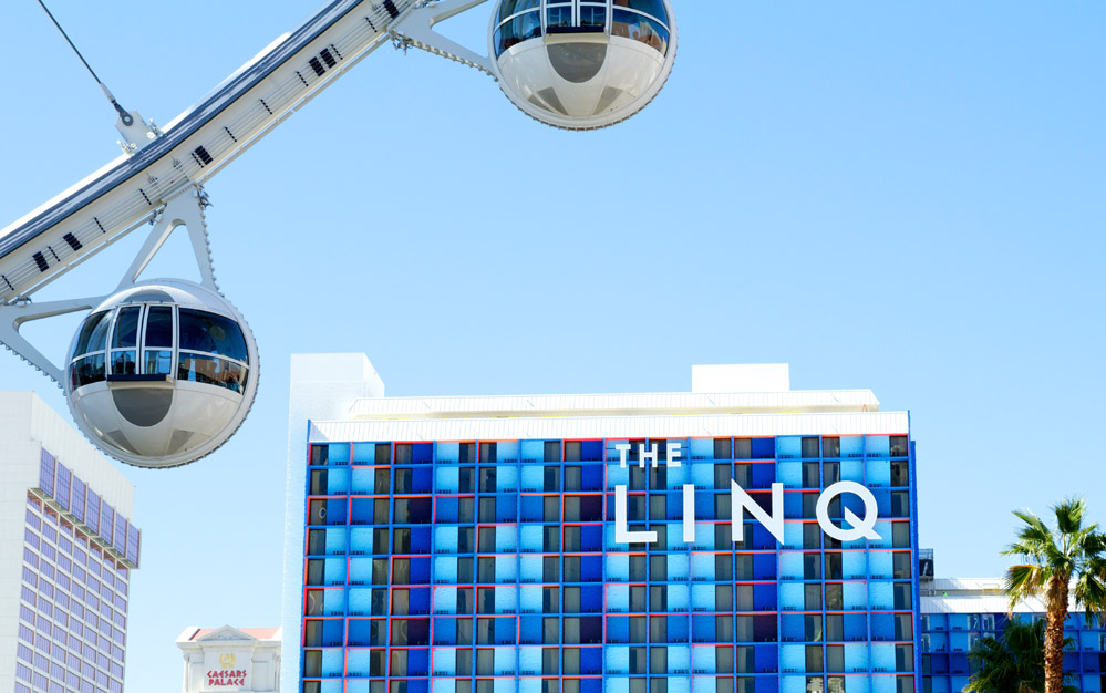 I Want To Live In One Of These Incredible New High Tech 'Fan Caves' At The Linq Sportsbook In