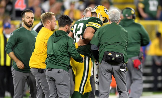 Fans Accuse Aaron Rodgers Faking Injury