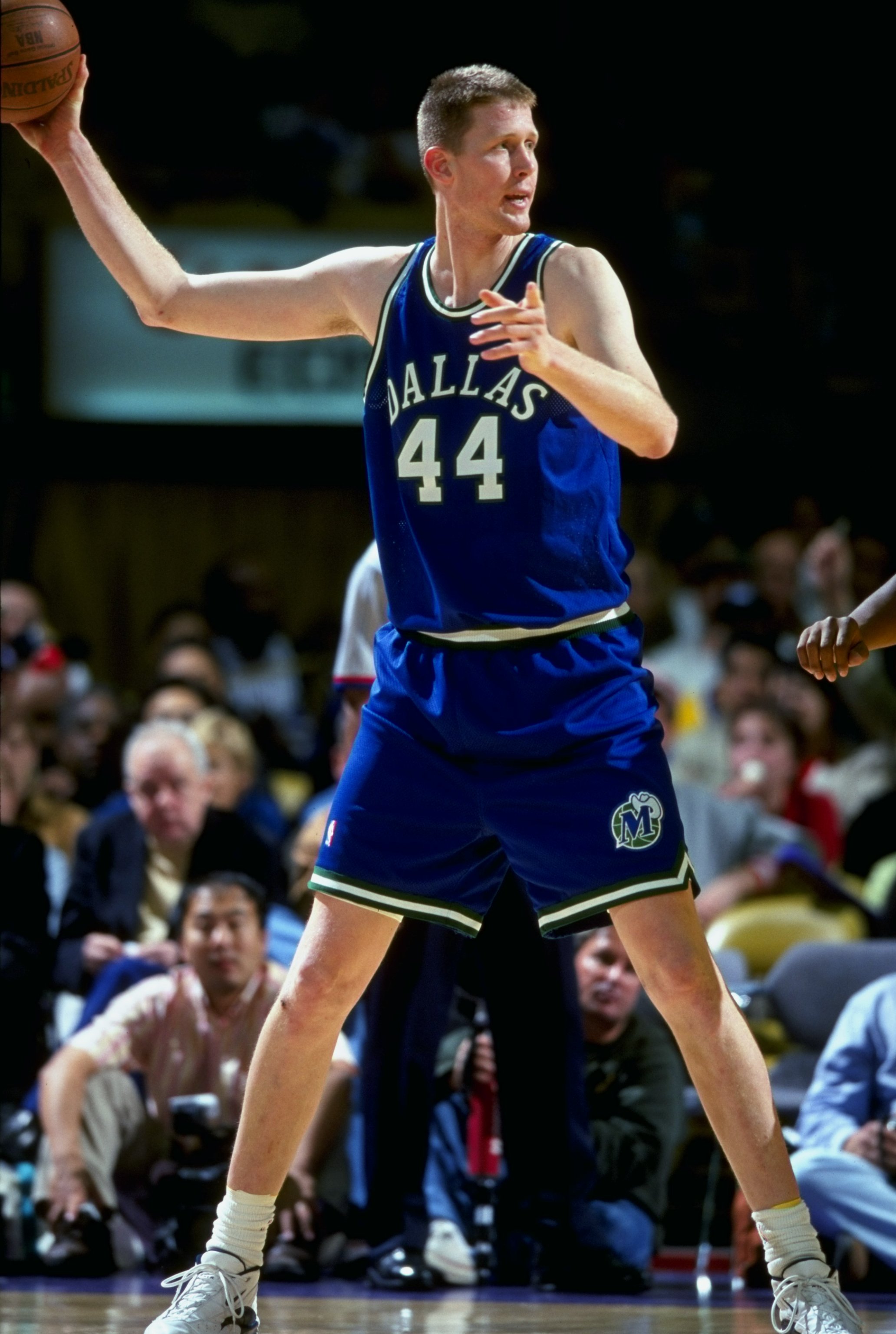 Scientists Determine Why 7’6″ Shawn Bradley Is So Tall