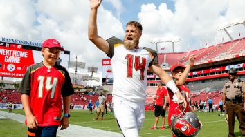 Ryan Fitzpatrick Borrowed An Absurd Outfit From A Teammate And Lit The Internet On Fire