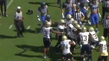 Duke And Georgia Tech Players Get Heated And Brawl After Kickoff Return