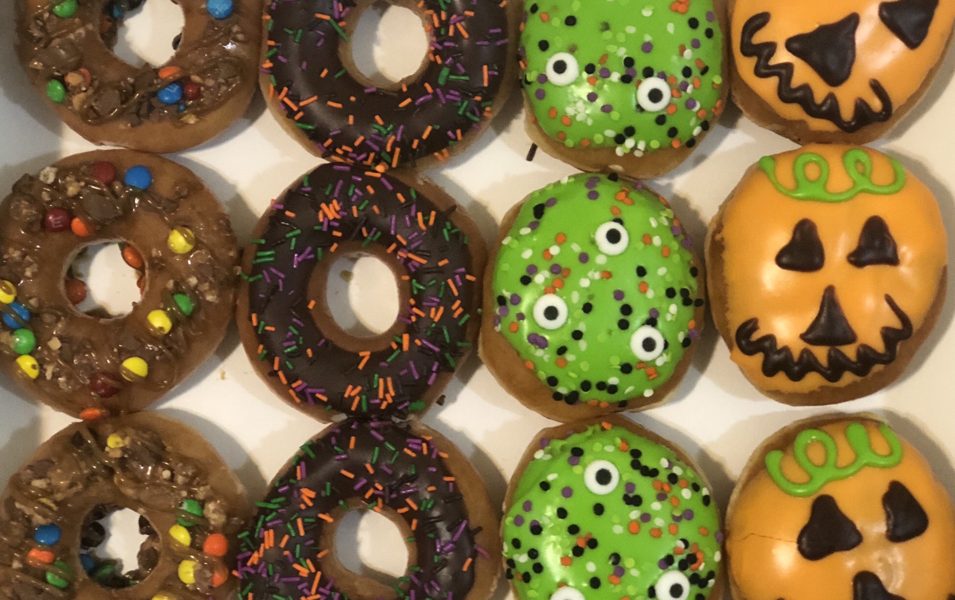 I Tried All Of Krispy Kreme's New Halloween Doughnuts And They're A