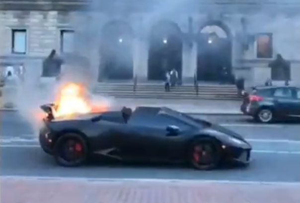 RIP This $265K Lamborghini Huracán Spyder That Burst Into Flames In Front  Of The Boston Public Library - BroBible