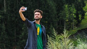 Over 250 People Have Died While Taking Selfies Because Natural Selection Is Very, Very Real