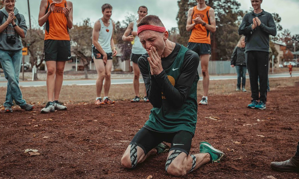 Watch The Emotional Moment Runner With Cerebral Palsy Signs Nike