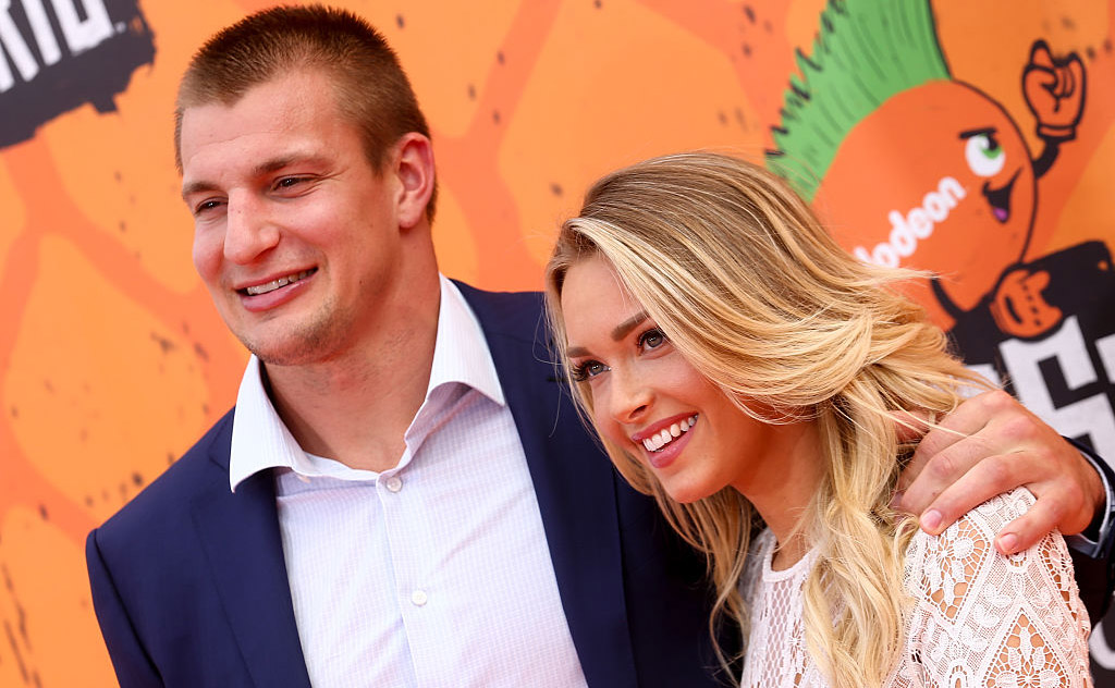 Rob Gronkowski & Camille Kostek Reveal Nightly Routine During Quarantine,  Plus: His Reaction to Her SI Spread