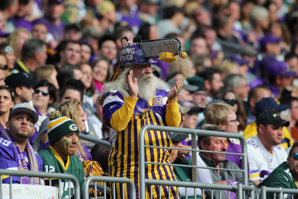 Packers 37 Vikings10: Game Balls & Lame Calls