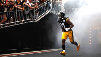 JuJu Smith-Schuster Went Trick-Or-Treating In Pittsburgh Wearing His Full Steelers Uniform