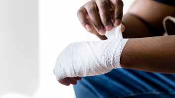 Nick Mullens, Starting QB For The 49ers Tonight, Once Played Through A Gnarly Injury To His Throwing Hand In College