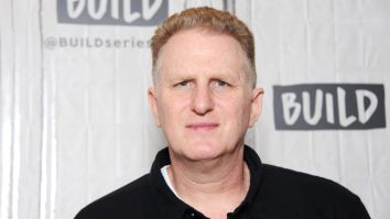 Michael Rapaport Rips Ariana Grande Out Of Nowhere, Says ‘There’s Hotter Women Working The Counter At Starbucks’