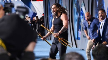Jason Momoa And The ‘Aquaman’ Crew Performed An Incredible Haka Dance At The Film’s Red Carpet Premiere