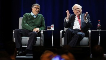 Bill Gates Revealed His Best Metric For Measuring Success, And He Learned It From Warren Buffett