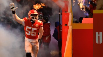 Fans Destroyed Dee Ford On Twitter (And Wikipedia) After He Cost Chiefs A Game-Winning Interception