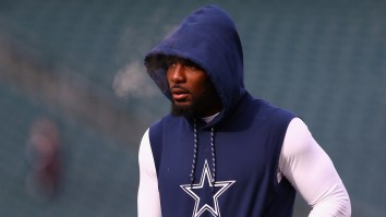 Dez Bryant Pumped The Dallas Stars Up In The Locker Room Before Attending His First Hockey Game