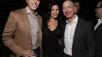 Jeff Bezos Investigation Into Torrid Text Leaks From Mistress Finger Lauren Sanchez’s Trump-Supporting Brother
