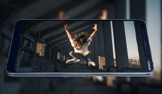 Nokia New 9 PureView Phone Is Triggering People With Fear Of Holes
