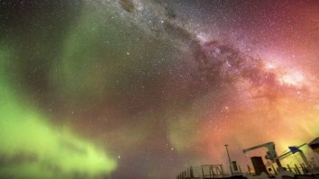 Timelapse Of Aurora Australis In The South Pole Is Some Of The Most Mind-Blowing Nature Sh*t I’ve Ever Seen