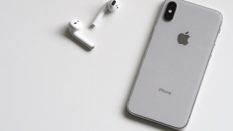 Wireless Headphones Might Increase Your Risk Of Cancer If You Needed Another Reason To Sh*t On AirPods
