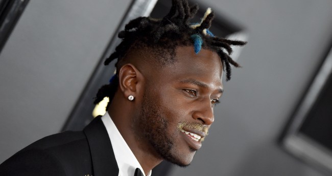 Antonio Brown Charging $500 For Personalized Video Messages On Cameo
