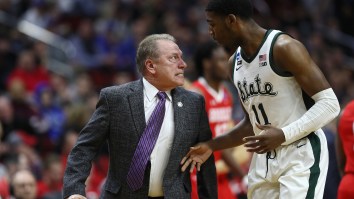 Tom Izzo Reveals Reason He Chewed Out His Player Mid-Game, Former Players Rush To Izzo’s Defense