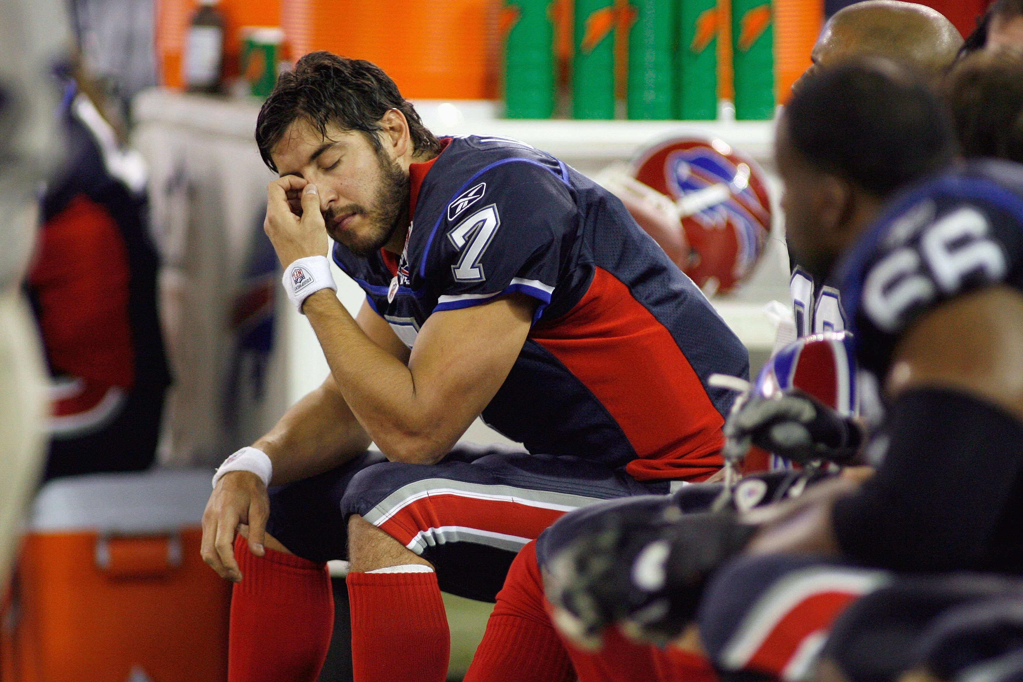 July 28, 2007: Quarterback J.P. Losman (#7) gives some direction